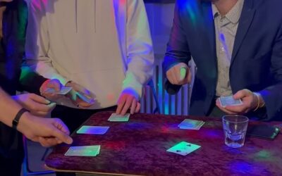Magicien pour anniversaire : quelle animation choisir pour surprendre vos invités ?